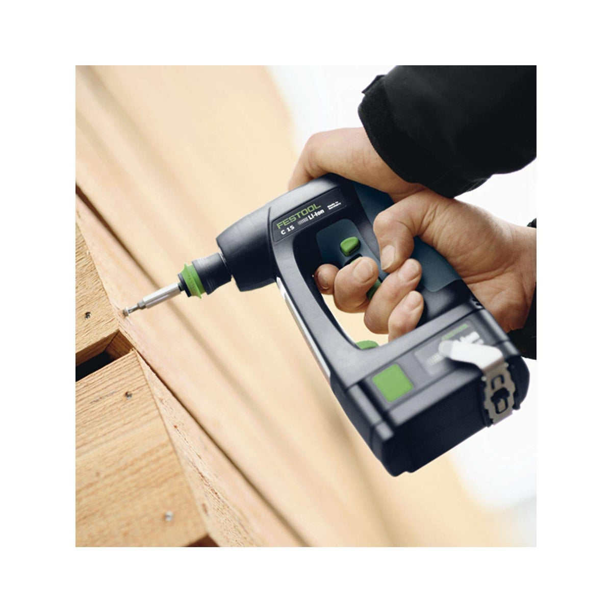 18V Cordless Drill Kit